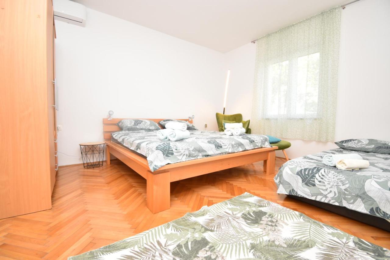 شقة Helena House بيبينيا المظهر الخارجي الصورة