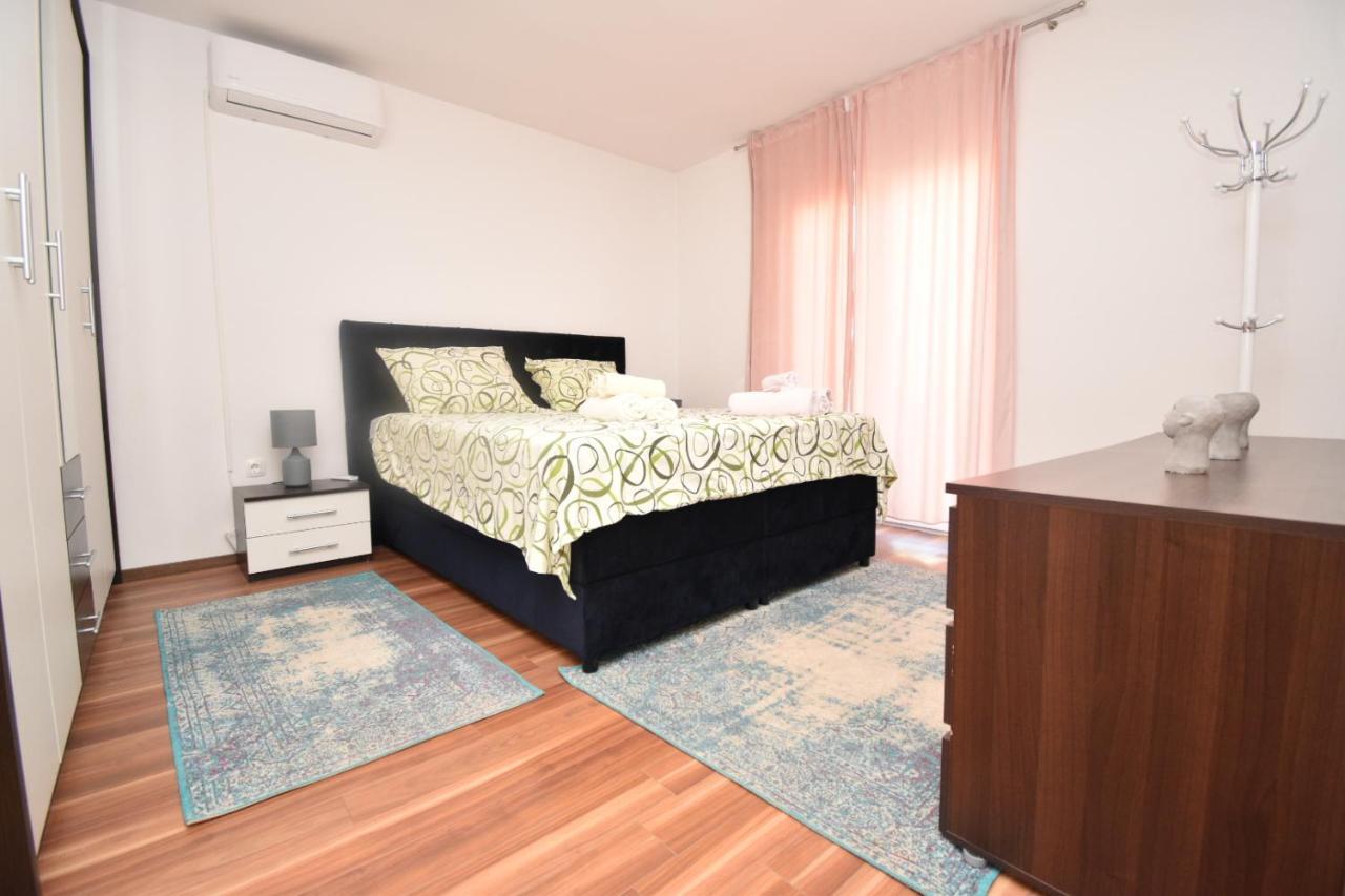 شقة Helena House بيبينيا المظهر الخارجي الصورة